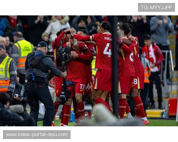 利物浦1-2曼城:红军赛季第四次遭绝杀,追平队史纪录 利物浦1-2曼城:红军赛季第四次遭绝杀,追平队史纪录