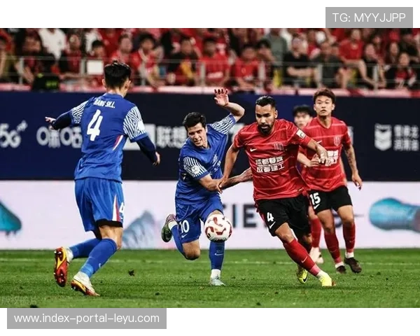 中超中游球队引援策略:针对性补强关键位置 中超中游球队引援策略:针对性补强关键位置